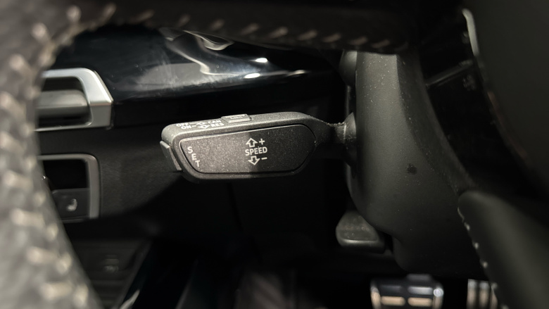 Audi Q2 40 TFSI Quattro Black Edition 5dr S Tronic Petrol Estate